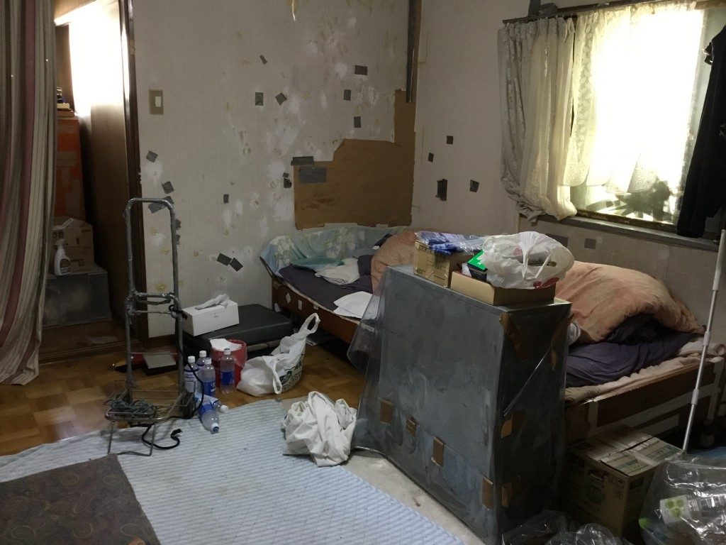 【神戸市】不用品回収・ハウスクリーニング・ゴキブリシロアリ駆除を同時実施☆対応にご満足いただけました!