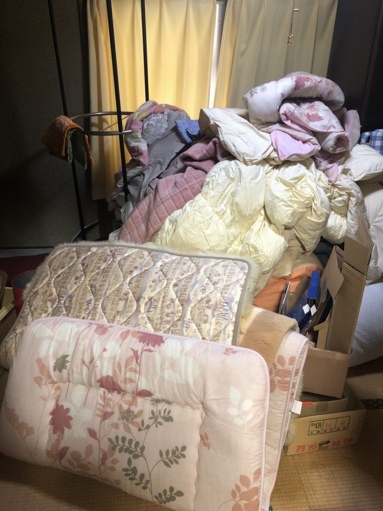 【幸手市】引越しの際に出る不用品(家具や仏壇)の回収ご依頼☆お部屋がすっかり綺麗になりお喜びいただけました!