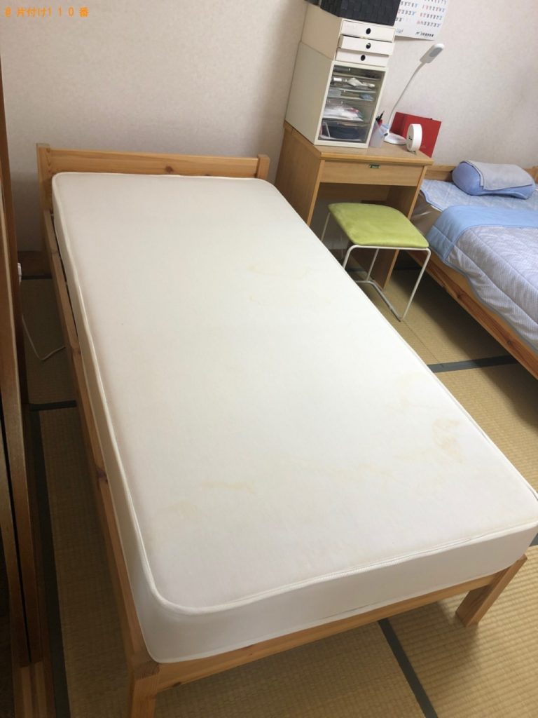 【神戸市】シングルベッド、ベッドマットレス、ソファーの回収・処分
