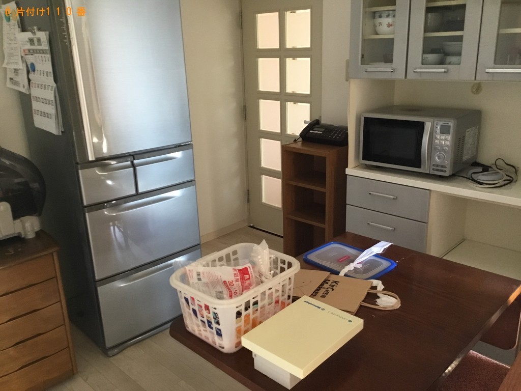 【神戸市東灘区】冷蔵庫、食器棚、カラーボックス等の回収・処分
