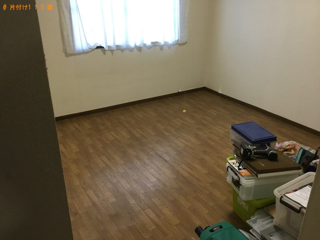 【淡路市】食器棚、PCデスク等の回収・処分ご依頼