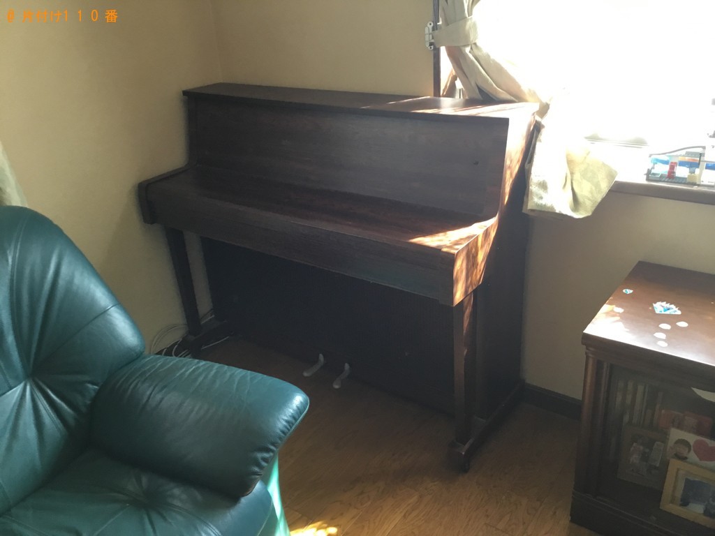 【伊丹市】三人掛けソファー、電子ピアノの回収・処分ご依頼