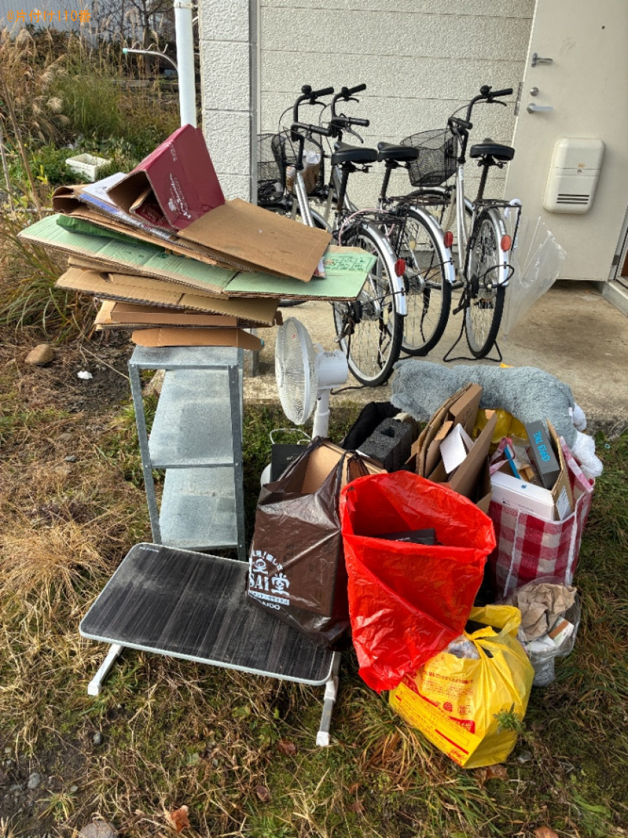スピーカー、扇風機、段ボール、ラック、調理器具等の回収・処分